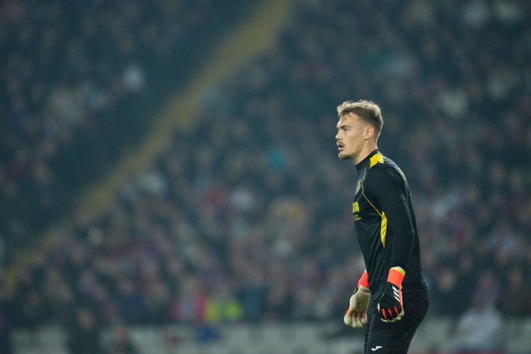 开云官网-TA：约恩森避免像金斯基那样被换下 巴黎门将本应扑出古斯托射门